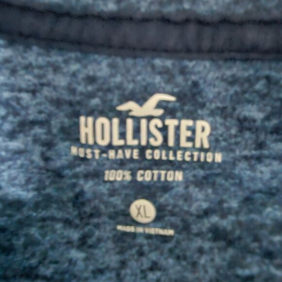 Hollister Blue T-Shirt - Picture 3 of 3